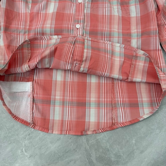 Women’s Columbia Plaid Button Down Long Sleeve Vented Outdoors Shirt Size Small - Picture 8 of 16